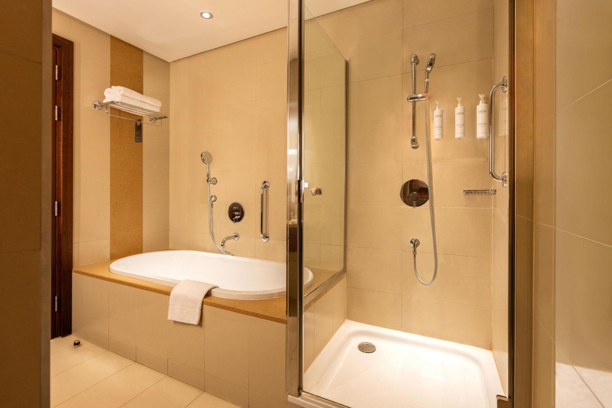 Courtyard By Marriott Riyadh Olaya Luaran gambar