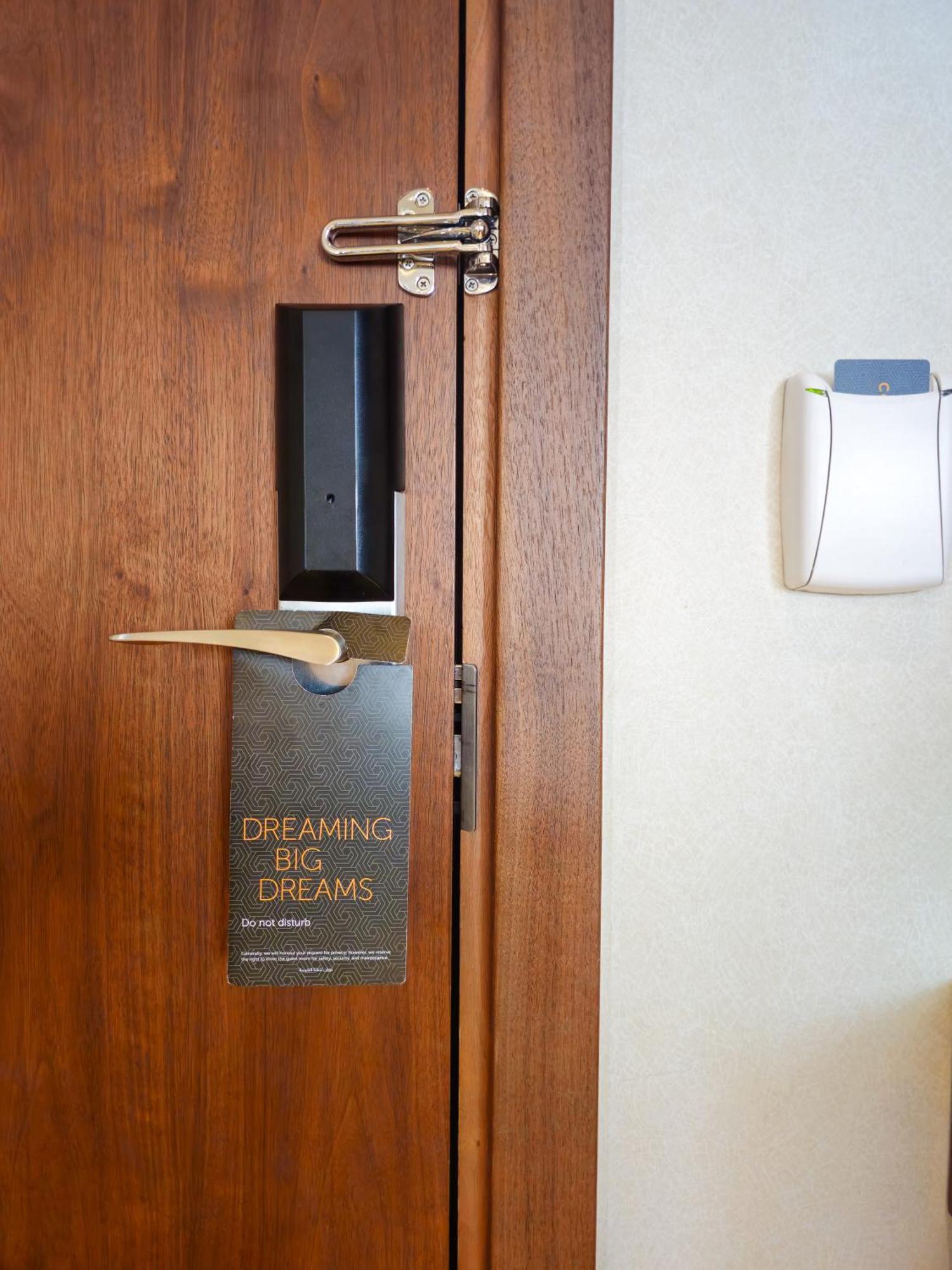 Courtyard By Marriott Riyadh Olaya Luaran gambar